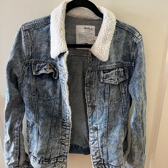 RVCA Jean Jacket - Picture 1 of 3